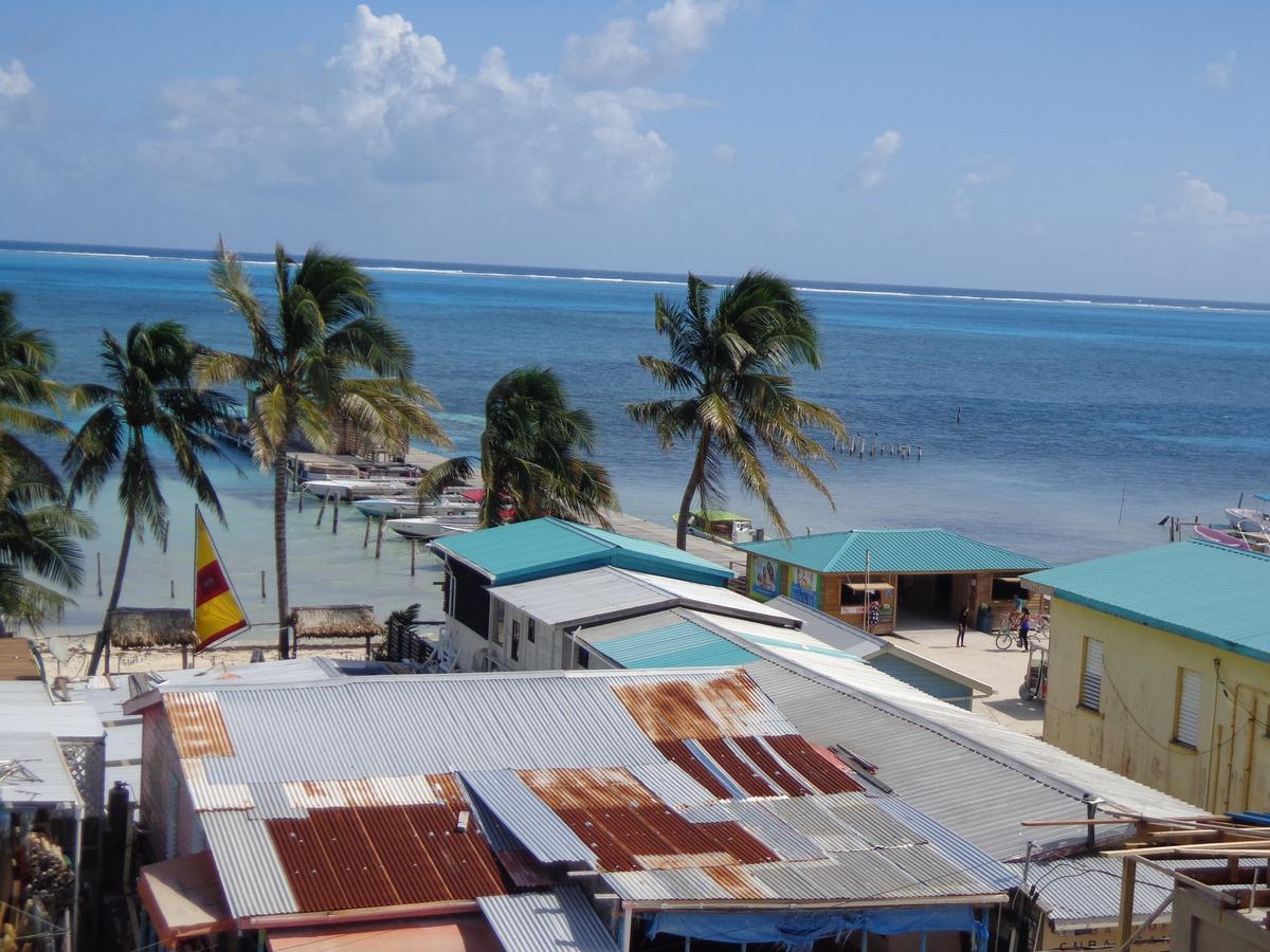 Enjoy Hotel Caye Caulker Exterior foto